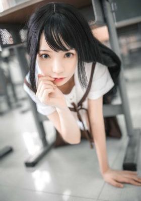 不戴奶罩的教师水卜樱在线观看_DVD神马在线观看